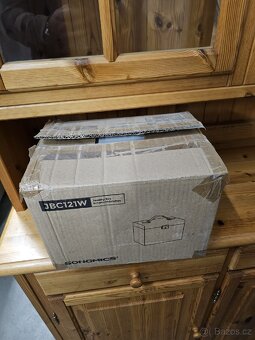 NOVÁ ŠPERKOVNICE - 3