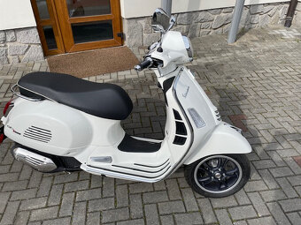 Vespa GTS super 125 - 3