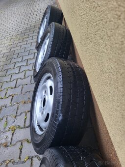 Kola Ford Transit - 3