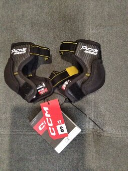 Chrániče loktů YT-S Tacks 9550 CCM - 3