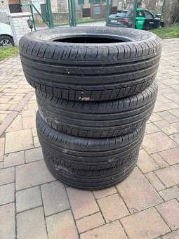 Bridgestone 215/60 r16 - 3