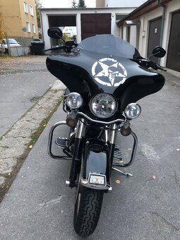 Harley Davidson Road King Police - 3