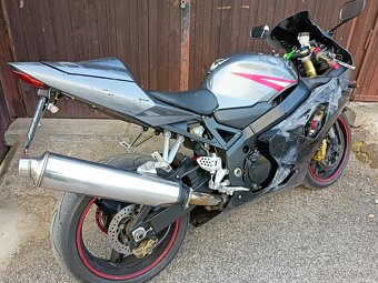 Suzuki GSX-R 750 - 3
