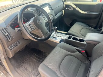 Nissan Pathfinder  2.5 dCi SE Aut. 140kw - 3