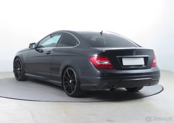 Mercedes-Benz C 250 - 3