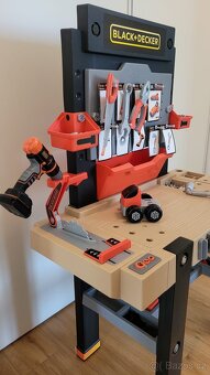 Dětská pracovní dílna Black & Decker - 3