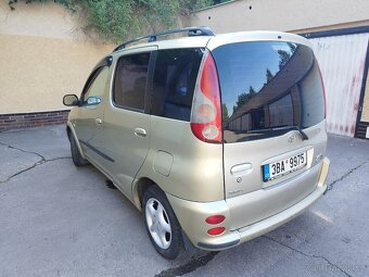 Toyota yaris - 3