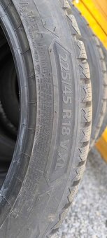 Zimní pneu Barum Polaris 6, 225/45 R18 - 3