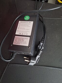 Elektrická tříkolka značky SELVO 31000 - 3