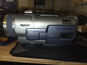 DEKLI A KRYTI VSEHO DRUHU - 3