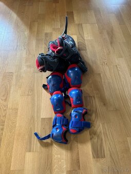 Dětské kolečkové brusle 35-38 nastavitelné včetně chráničů - 3