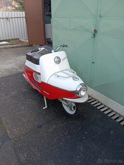 PRODÁM Skútr ČEZETA 175/501 - 3