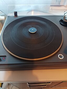 Gramofon Tesla MC-400 - 3