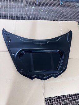 Corvette c8 predná kapota maska - 3