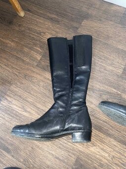 Kožené kozačky značky Rieker - 3