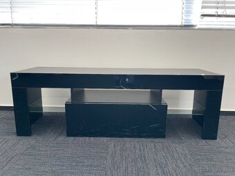 Smart TV Thomson + Držák na stěnu - 3