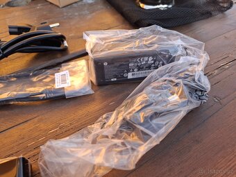 HP 3005pr USB 3 PORT - 3