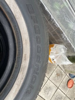 Pneu 235/75/15 - 3