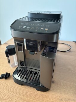 DeLonghi Magnifica EVO - 3