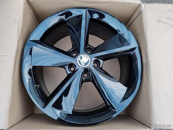 ALU kola org. Škoda GOLUS 18" - 5x112 - 3