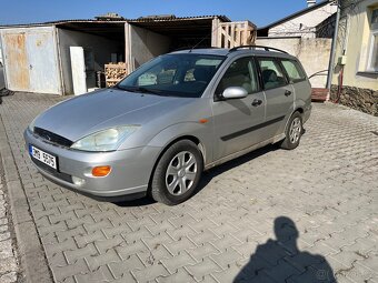 Ford Focus Ghia 1.8tdci 66kw - 3