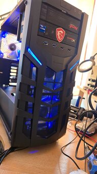 Počítačová skříň Sharkoon DG700-G Modrá - 3