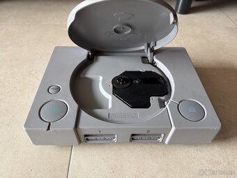 Playstation 1 scph-7002 ČIP, OVP, PAL - 3