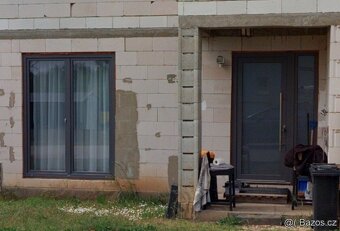 RD a pozemek, Zlonín, Praha - východ, ID 7306e 1706 - 3