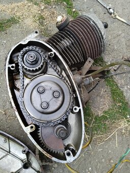 motor jawa 250 pérák František Janeček - 3