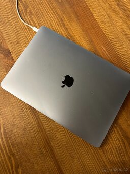 MacBook Air 13" - 3