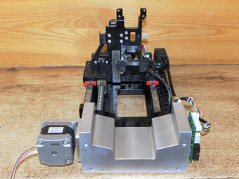 2D lineární posuv 116 x 54 mm, 2x krokový motor - 3