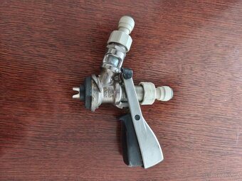 Narážecí hlava - 3