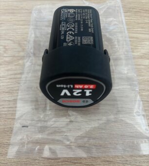Originální akumulátor Bosch GBA 12V 2.0Ah 1 600 Z00 02X - 3