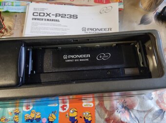 Cd měnič Pioneer - 3