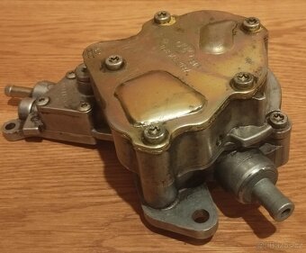 Tandemové čerpadlo / vakuová pumpa LUK Pierburg 038145209 A - 3