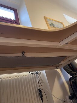 Rohový psací stůl BEKANT - 3