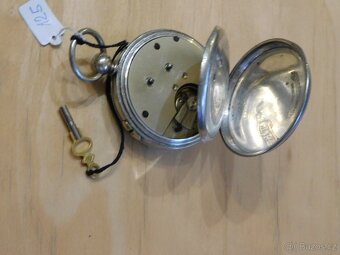 Švýcarské kapesní hodinky "The Wizard" s centrál. sek. ruč - 3