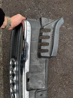 Maska Audi a4 b7 - 3