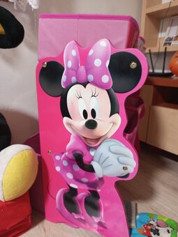 Regál na hračky - 3