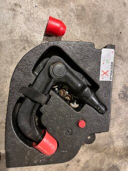 BMW e61 - tažné zařízení - 3