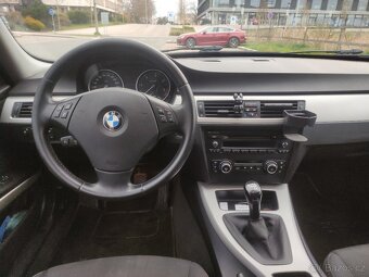 BMW e90 lci 325d - 3