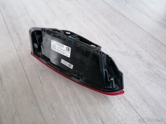 Zadní levé vnitřní světlo Škoda Octavia IV combi - 3