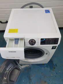 Pračka se sušičkou Samsung WD90N64200M - 3