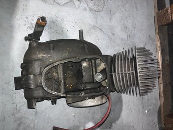 motor na ČZ 150 - 3