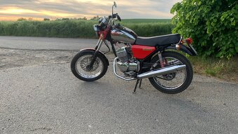 Jawa Travel250 Californian - 3