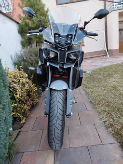 Yamaha MT 10 - 3