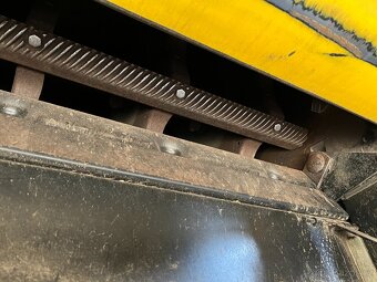 New Holland CX 8080 - 3