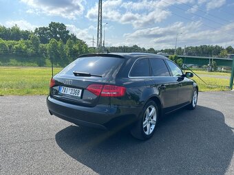 Audi a4 2.0tdi Automat 2011 Navi,Side line assist,handsfree - 3