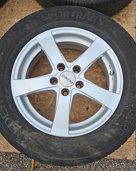 195/65 R15 letní pneu obuté na 15" Alu kola Dezent, 5x100 - 3