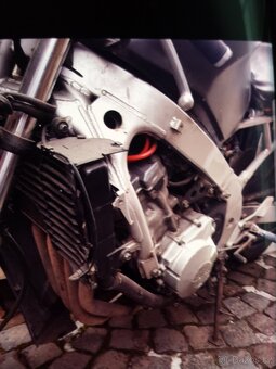 Honda cbr 600f - 3